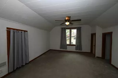 121 W Spring Street, Winamac, IN 46996 - Photo 10