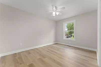 6301 Defiance Avenue, Portage, IN 46368 - Photo 14