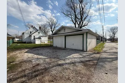 225 Columbia Street, Michigan City, IN 46360 - Photo 22