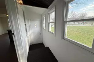 225 Columbia St, Michigan City, IN 46360 - Photo 18