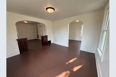 225 Columbia Street, Michigan City, IN 46360 - Photo 4