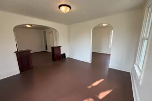 225 Columbia St, Michigan City, IN 46360 - Photo 4