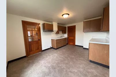 225 Columbia Street, Michigan City, IN 46360 - Photo 2