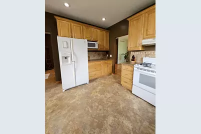213 Windy Oak Drive, Hebron, IN 46341 - Photo 16