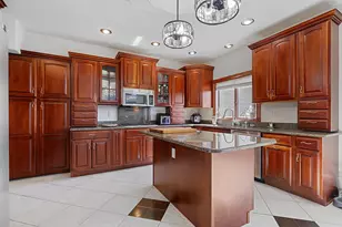 13643 Grant St, Crown Point, IN 46307 - Photo 4