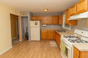208 Meadow Ln, Lowell, IN 46356 - Photo 6