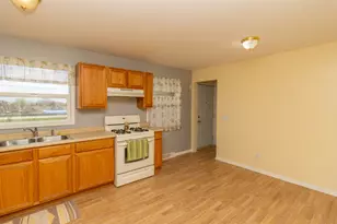 208 Meadow Ln, Lowell, IN 46356 - Photo 4