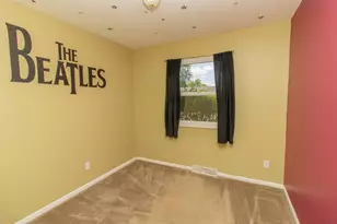 208 Meadow Ln, Lowell, IN 46356 - Photo 10