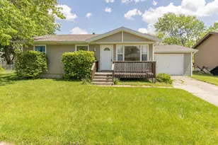 208 Meadow Ln, Lowell, IN 46356 - Photo 2