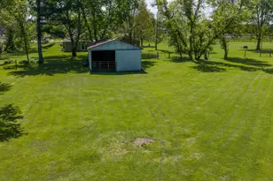 2677 E State Rd 2, Rolling Prairie, IN 46371 - Photo 34