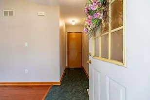 6843 Falcon Dr, Schererville, IN 46375 - Photo 4