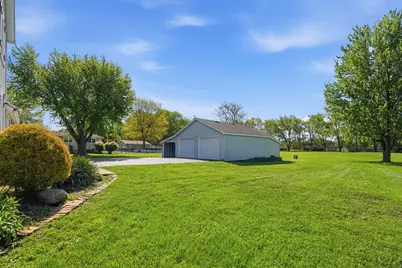 10351 Joliet Street, Saint John, IN 46373 - Photo 6
