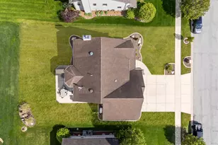 7378 Winchester Ln, Schererville, IN 46375 - Photo 32