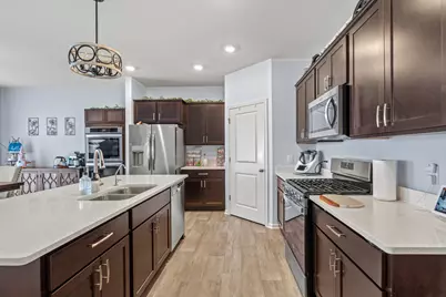 7620 W 105th Place, Crown Point, IN 46307 - Photo 6