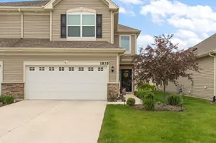 1835 E 110th Pl, Crown Point, IN 46307 - Photo 1