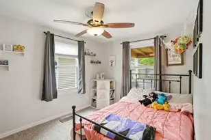 323 S Pettibone St, Crown Point, IN 46307 - Photo 10