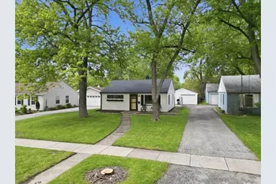 323 S Pettibone Street, Crown Point, IN 46307 - Photo 2