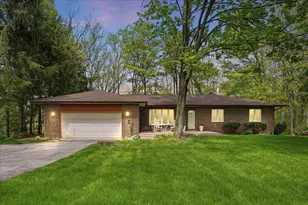 255 E U.S. Hwy 6, Valparaiso, IN 46383 - Photo 2