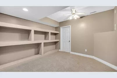 735 Pintail Lane, Hobart, IN 46342 - Photo 38