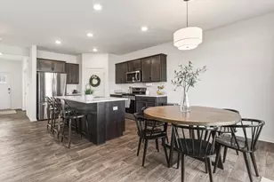 10365 Whitney Pl, Crown Point, IN 46307 - Photo 6