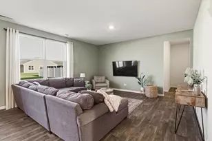 10365 Whitney Pl, Crown Point, IN 46307 - Photo 14