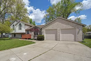 2447 Joseph St, Portage, IN 46368 - Photo 2