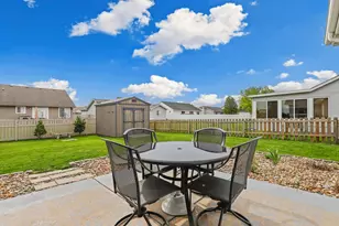 557 Rose Bush Ln, Dyer, IN 46311 - Photo 14