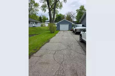333 Indiana Street, Westchester Township, IN 46304 - Photo 6