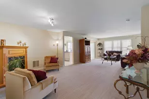 1096 Lakewood Ct, Schererville, IN 46375 - Photo 12