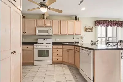 1096 Lakewood Court, Schererville, IN 46375 - Photo 4