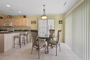 1096 Lakewood Ct, Schererville, IN 46375 - Photo 10