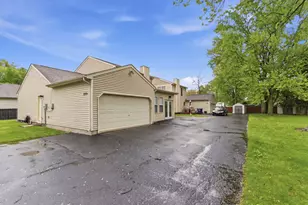 829 Johnson St, Westchester Township, IN 46304 - Photo 2