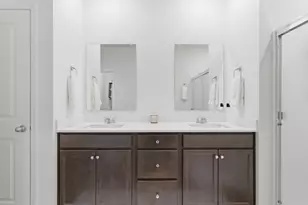 10617 Whitney Pl, Crown Point, IN 46307 - Photo 12