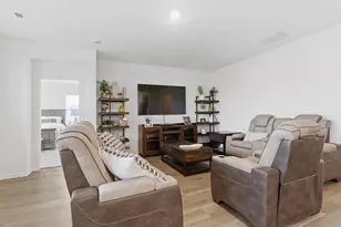 10617 Whitney Pl, Crown Point, IN 46307 - Photo 8