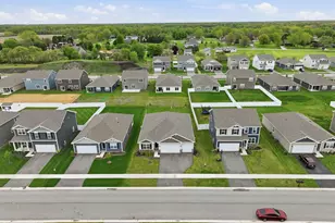 10617 Whitney Pl, Crown Point, IN 46307 - Photo 22