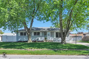 934 Windsor Ln, Dyer, IN 46311 - Photo 4