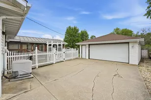 3523 41st Pl, Highland, IN 46322 - Photo 20