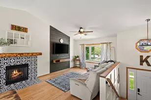 13455 Robin Dr, Cedar Lake, IN 46303 - Photo 6