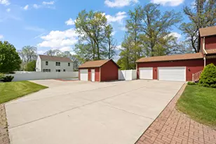 1062 Birch Trail Dr, Chesterton, IN 46304 - Photo 32