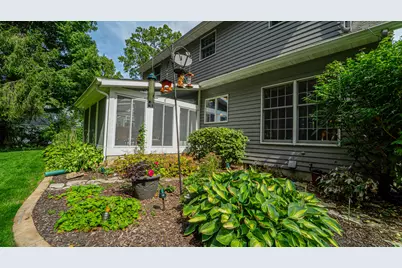 722 Timber Court, Chesterton, IN 46304 - Photo 8