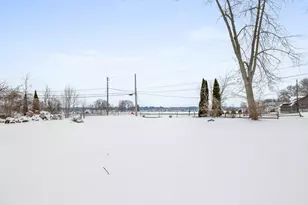 292 Grayson Rd, La Porte, IN 46350 - Photo 14