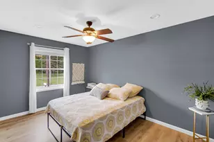 235 E 13th St, Hobart, IN 46342 - Photo 14