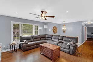 235 E 13th St, Hobart, IN 46342 - Photo 2