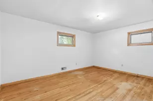 9247 Cottage Grove Ave, Highland, IN 46322 - Photo 18