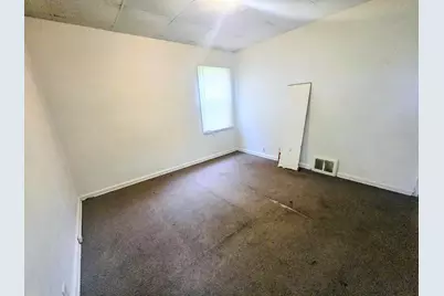 201 Johnson Street, Gary, IN 46402 - Photo 6