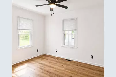 5702 Mulberry Avenue, Portage, IN 46368 - Photo 4