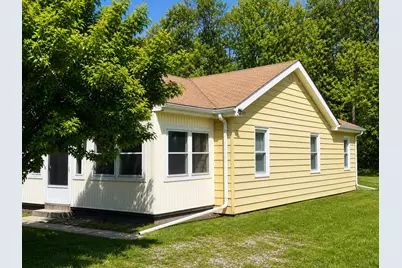 5702 Mulberry Avenue, Portage, IN 46368 - Photo 2