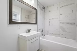 7325 Locust Ave, Gary, IN 46403 - Photo 24