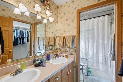 12181 N 332 E #46, Demotte, IN 46310 - Photo 34