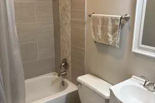 6995 Madison St, Merrillville, IN 46410 - Photo 8